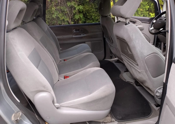 Ford Galaxy cena 7800 przebieg: 304000, rok produkcji 2004 z Sochaczew małe 326